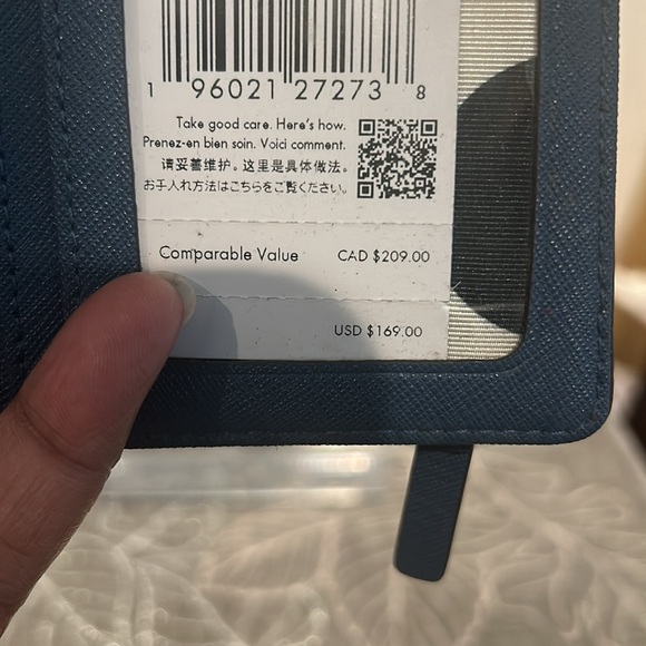 Kate spade large slim bifold wallet NWT - Picture 4 of 11